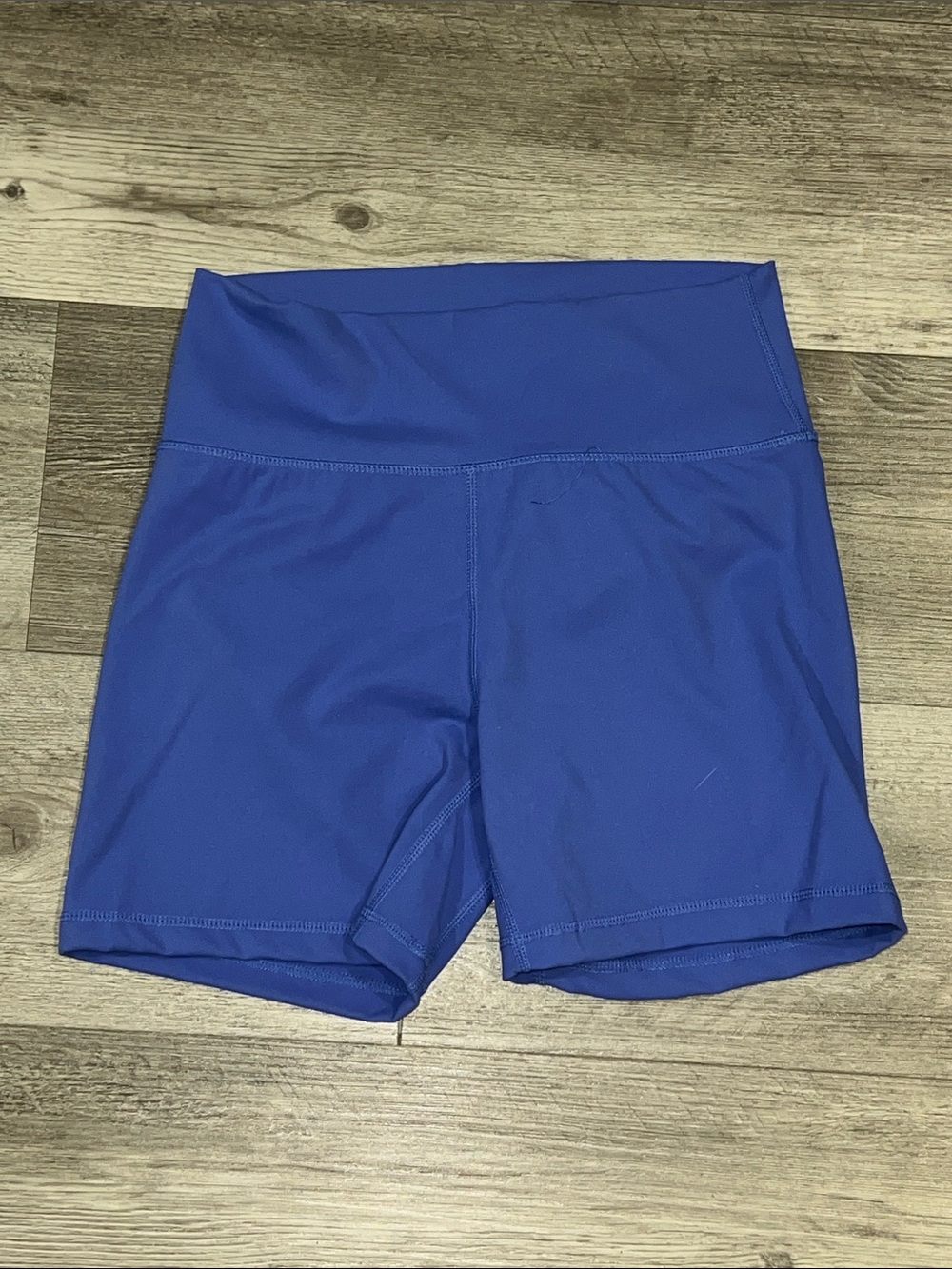 WILO Tank Top & Shorts Set, size M, NEW - Picture 7 of 12